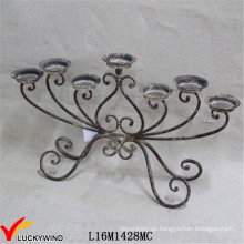 Vintage European candelabro forma titular de la vela hecha de metal